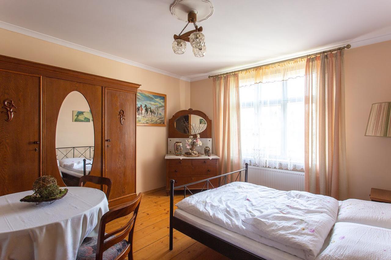 Ferienwohnung Dom Pod Rybia Skala Jelenia Góra Exterior foto
